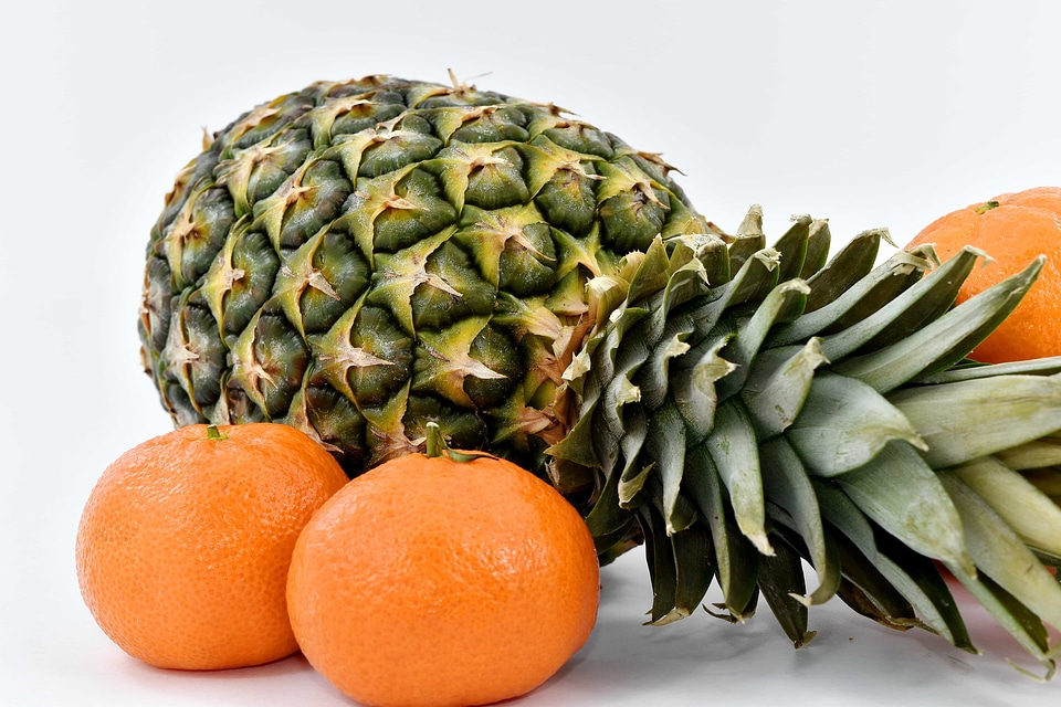 Herb mandarin pineapple