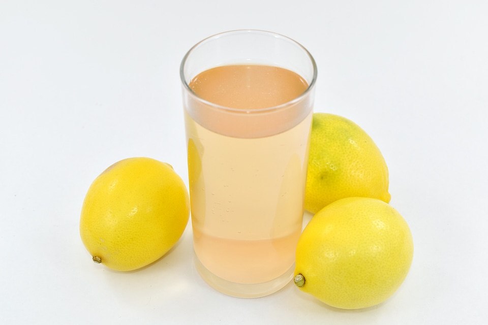 Beverage fresh water lemon