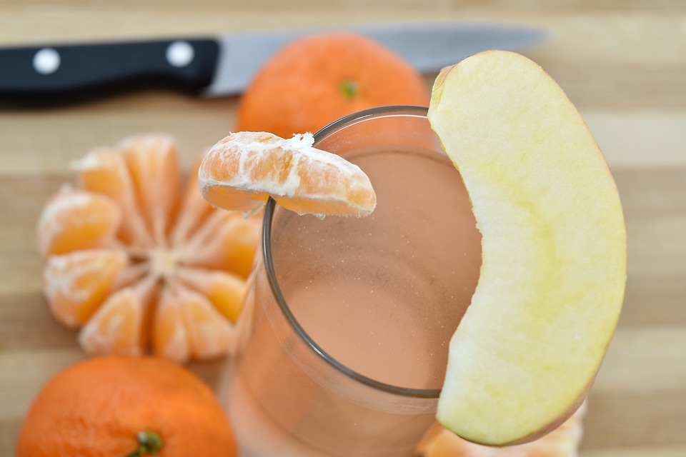 Apple breakfast knife