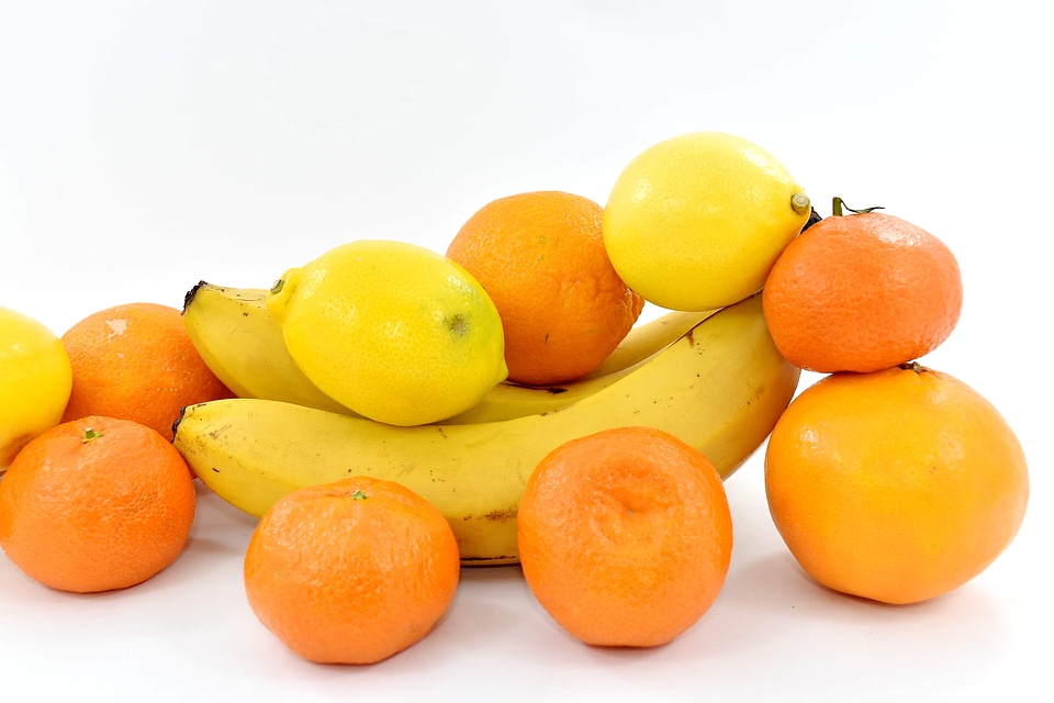 Banana fruit oranges