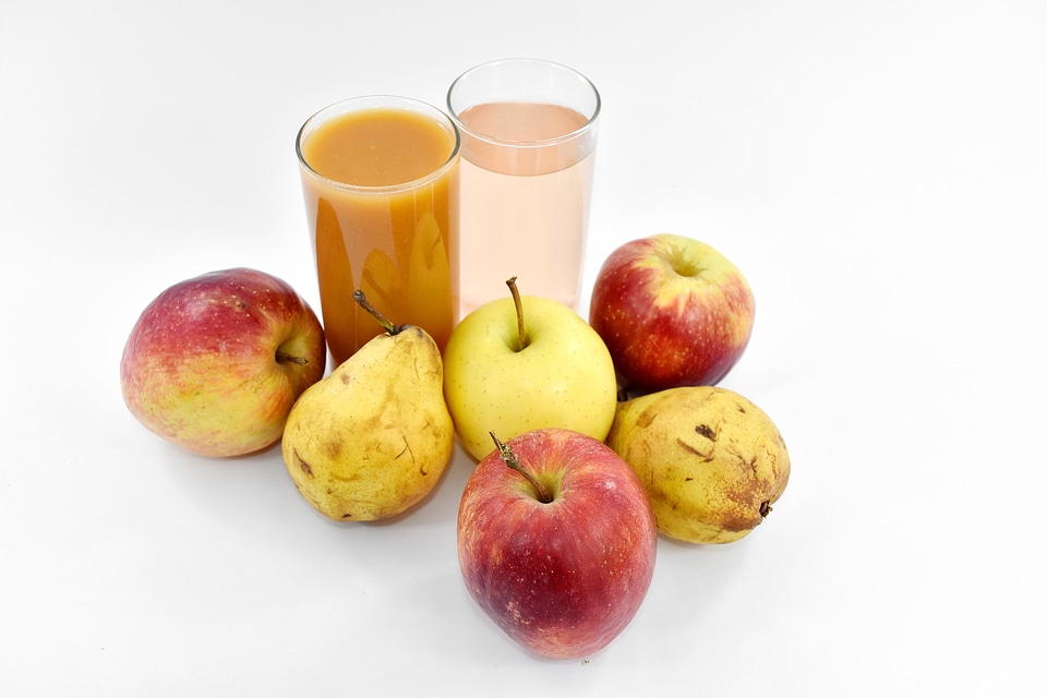 Apples beverage fresh water