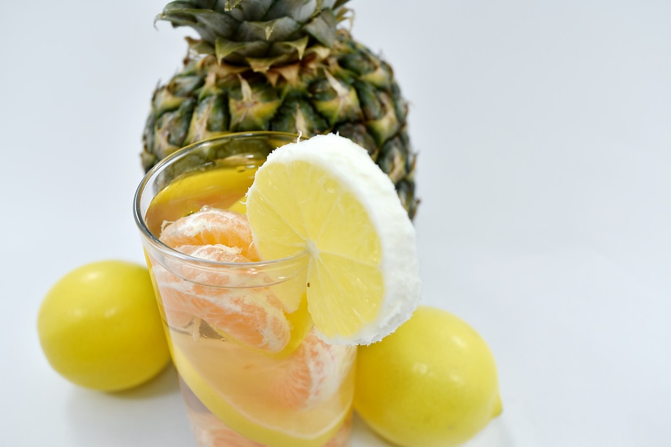 Fresh Water lemon lemonade