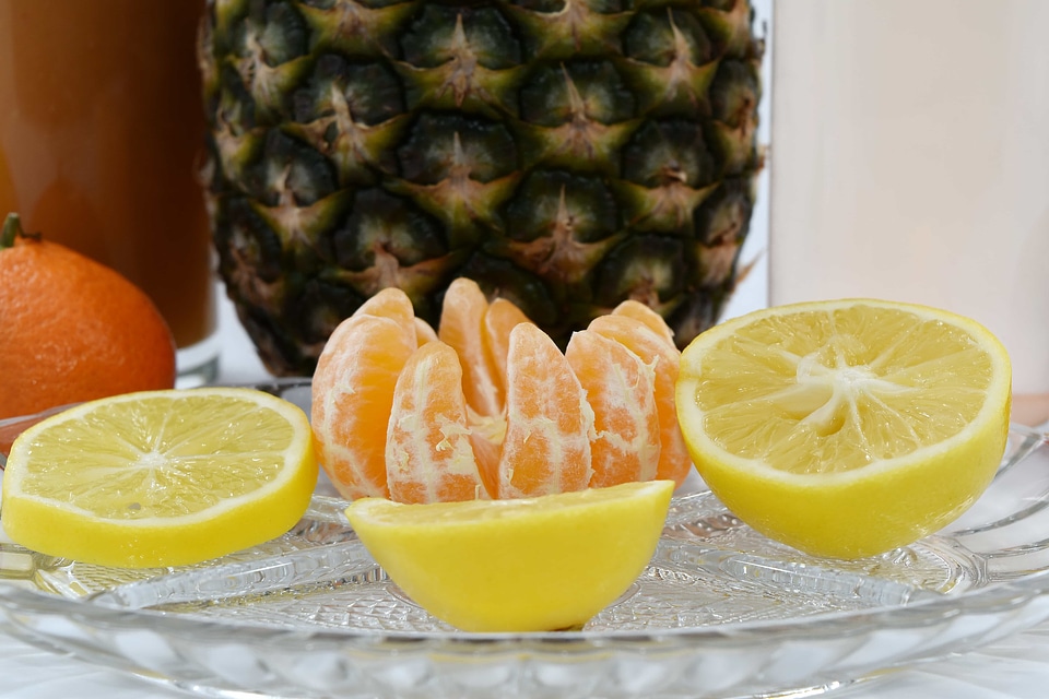 Citrus dessert fruit