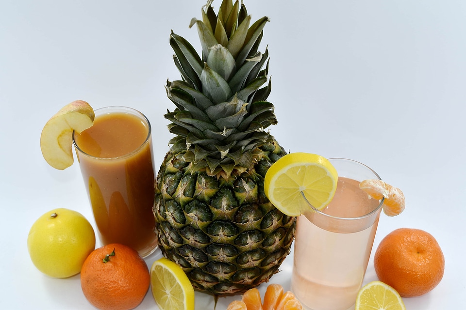 Citrus cocktails lemonade