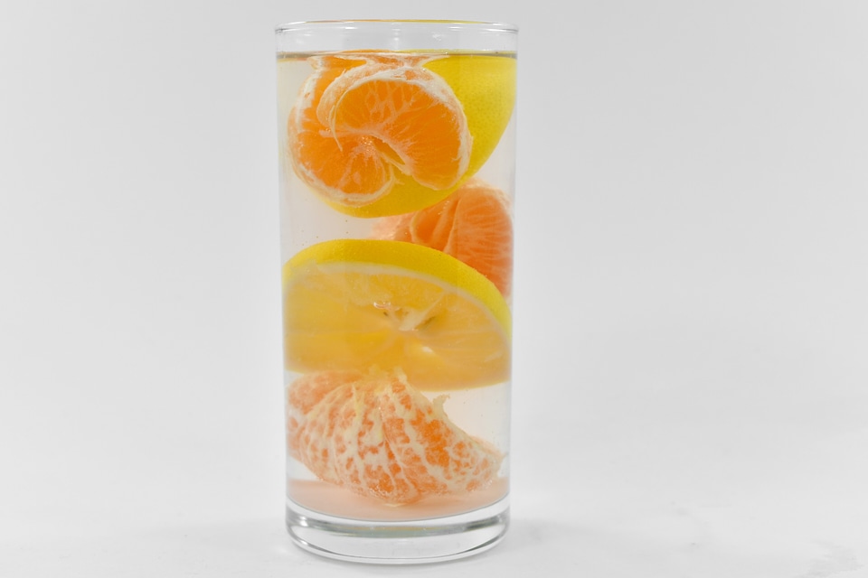 Citrus cocktail drinking water