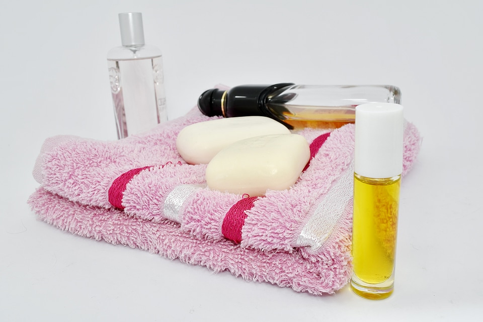 Aromatherapy hygiene oil