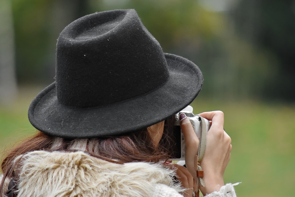 Brunette camera hat