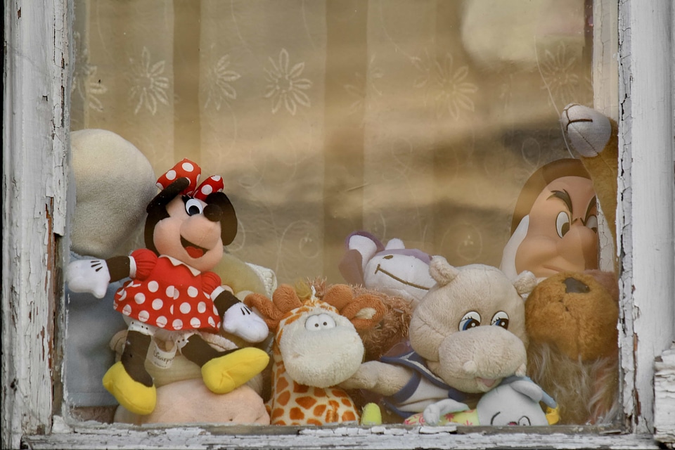 Decoration old toys