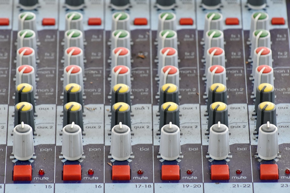 Equipment switch intensity