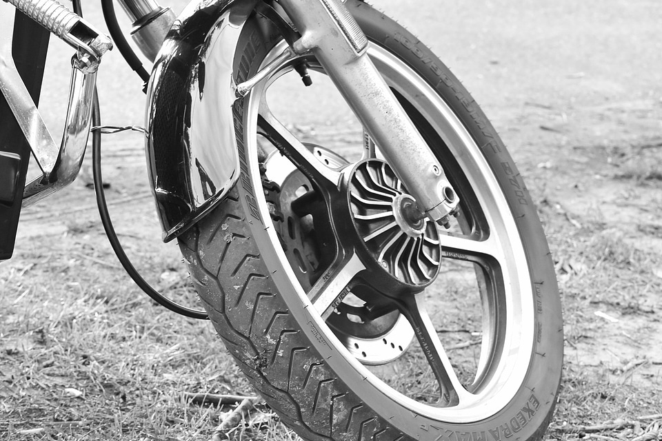 Black And White brake tire