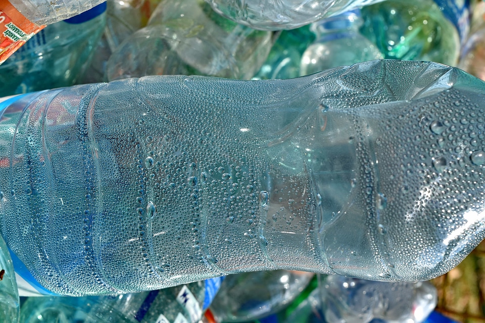 Garbage plastic recycling