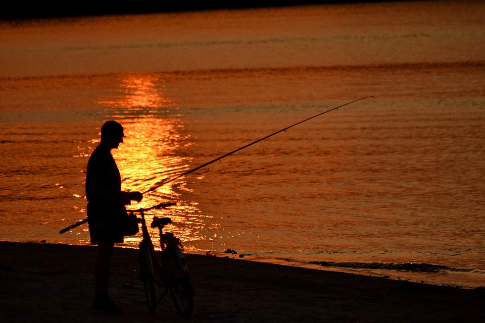 Beach bicycle fishing gear