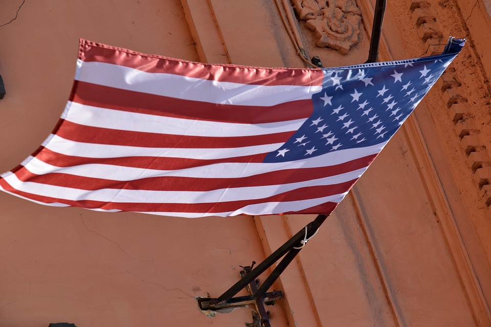 American flag wind