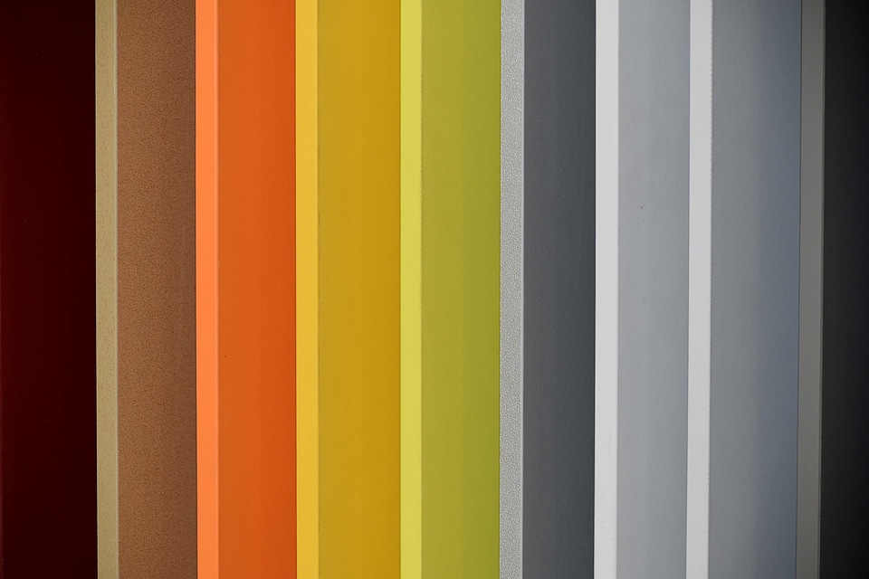 Carpentry coloration lines