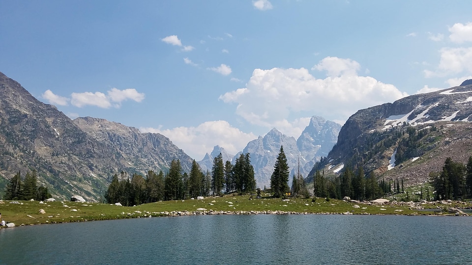 Lake mountain snow photo