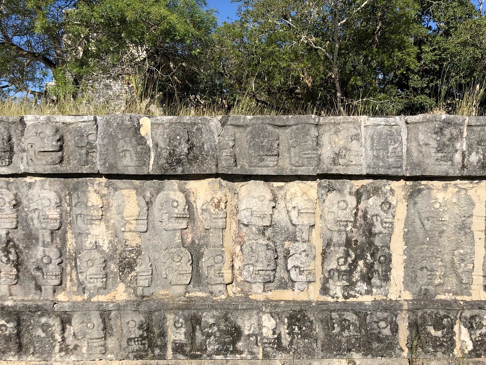 Archeology artifact head