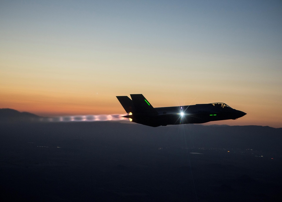 F-35 lightning ii dusk