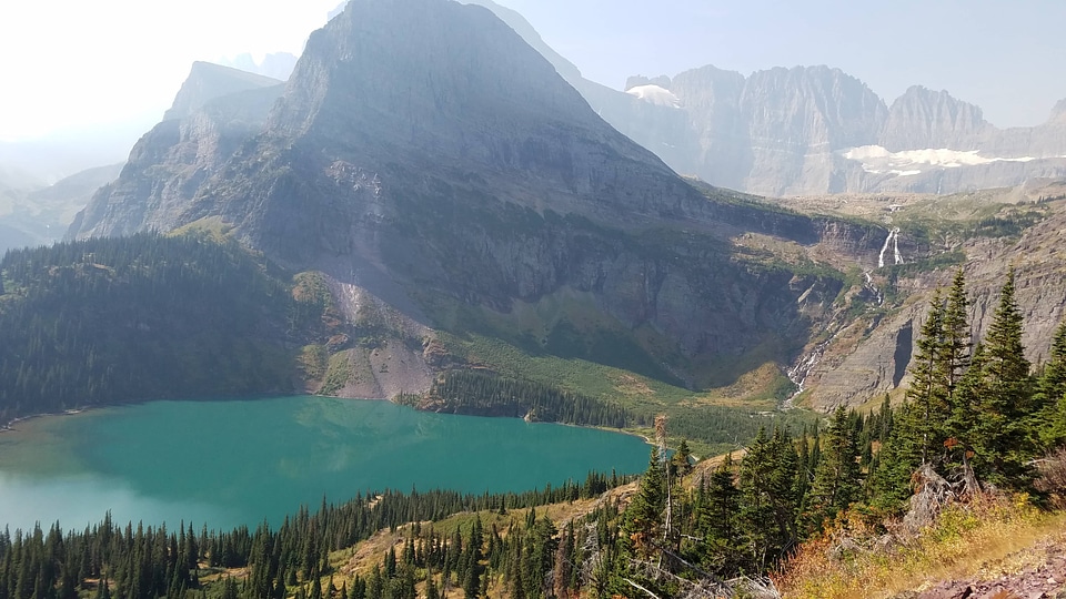 Lake mountain peak national park photo