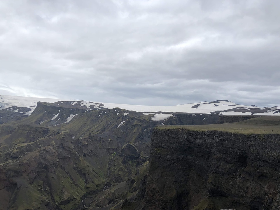 Cliff high land range