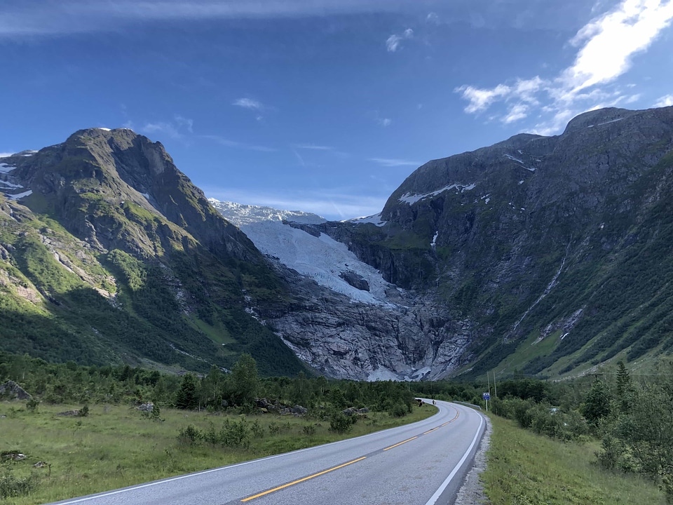 Asphalt glacier highway