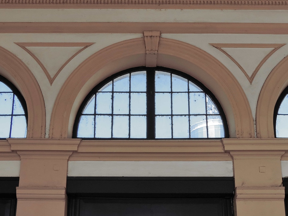 Arches architectural style baroque