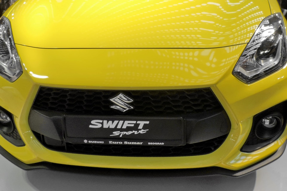 Headlight hood small