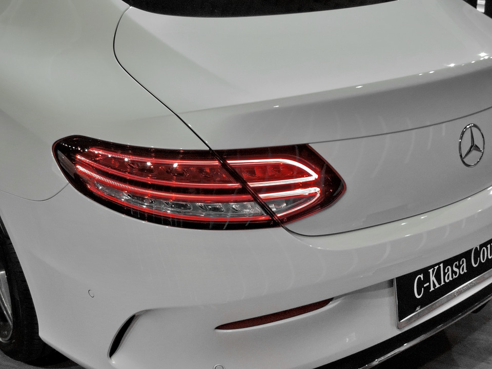 Automotive vehicle device