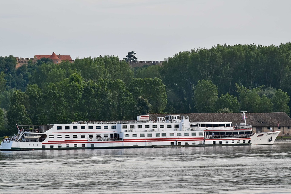 Cruise Ship cruiser Danube