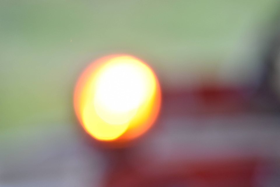 Illumination light blur
