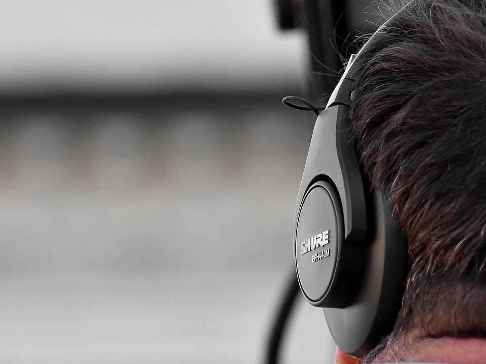 Audio entertainment headphones