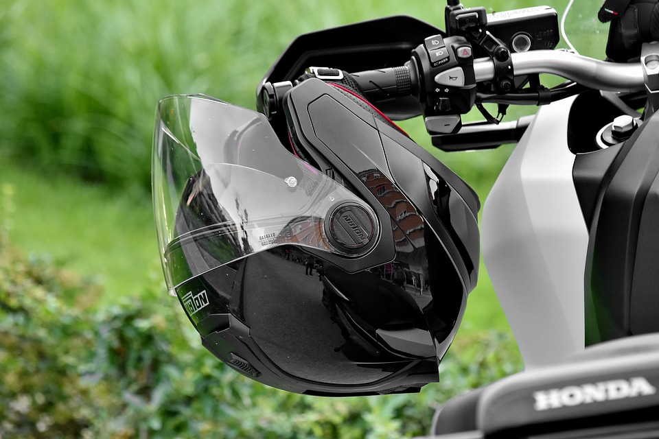 Motorcycle steering wheel vehicle