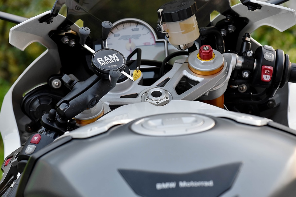 Gearshift motorcycle speedometer