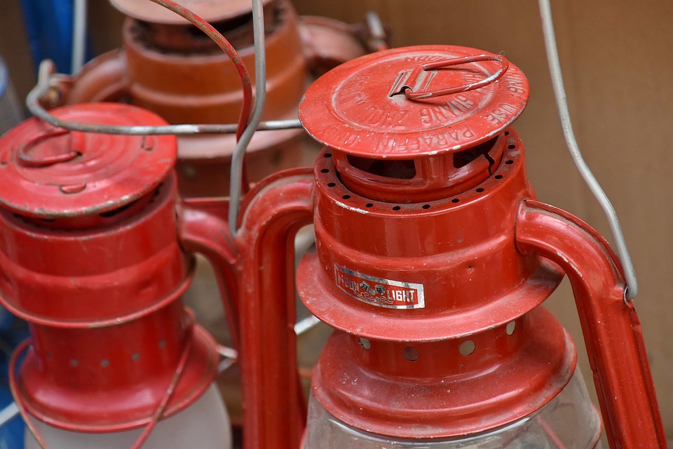 Petroleum antique device