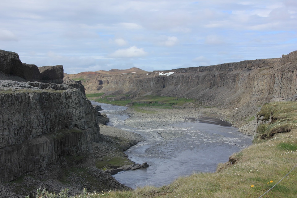 Canyon cliff landscape