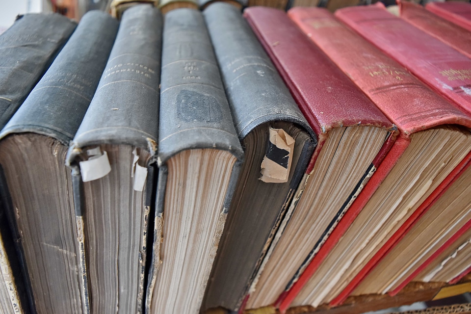 Stacks literature library