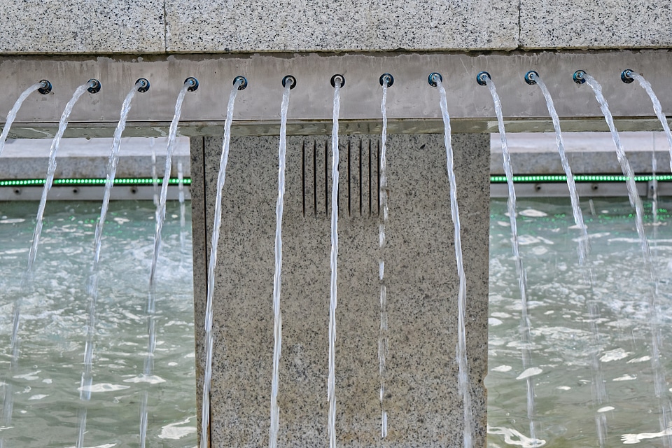 Construction daylight fountain