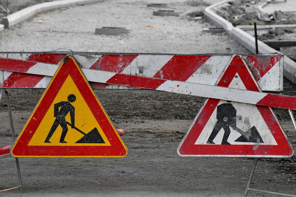 Construction sign traffic control