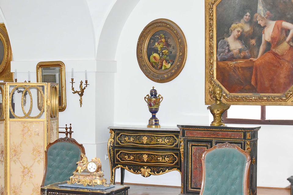 Baroque fine arts antique