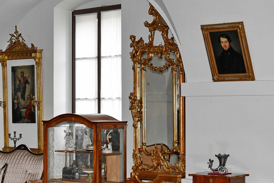 Baroque interior design house