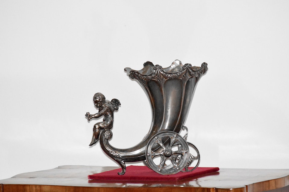 Antiquity baroque metal