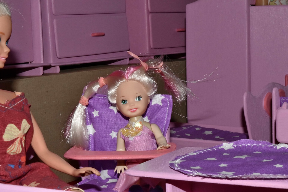 Baby dolls furniture