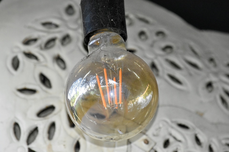 Light Bulb glass toiletry