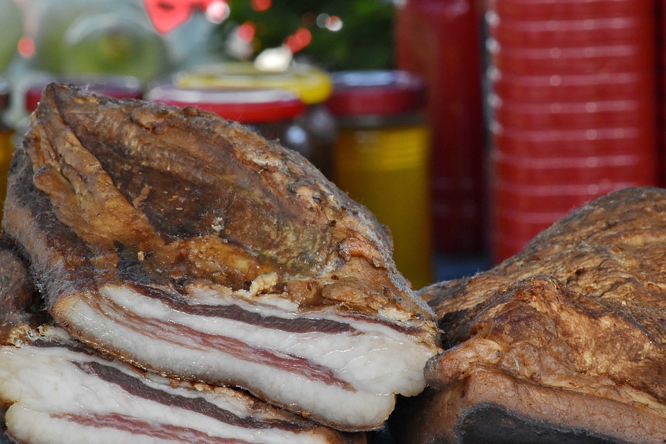 Bacon cholesterol fat