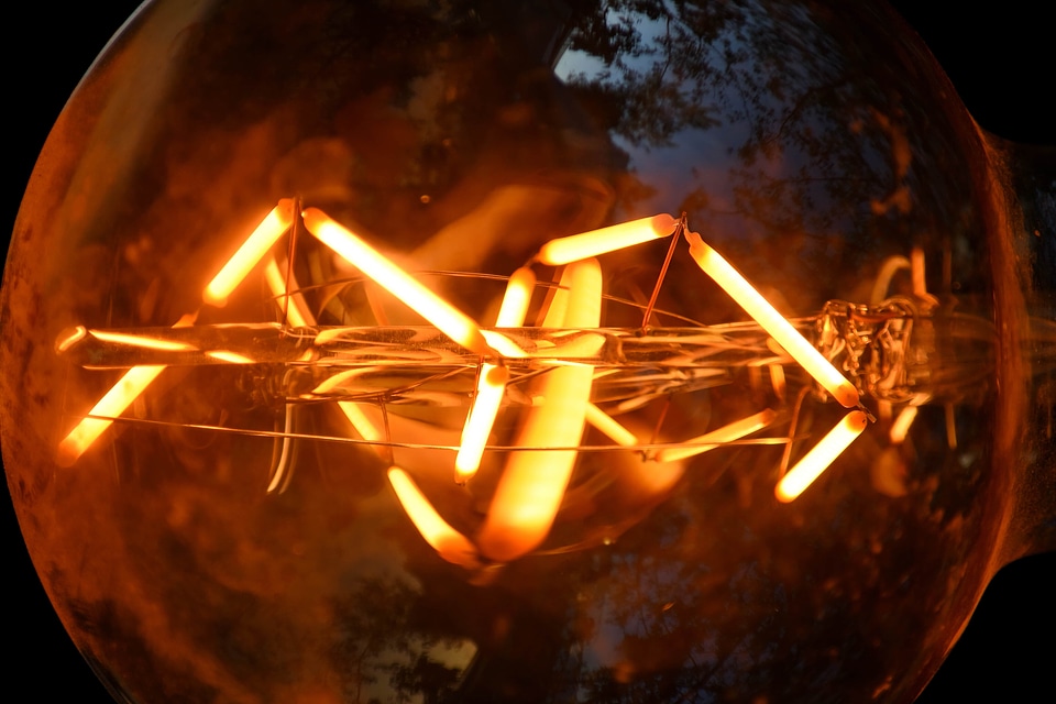 Light luminescence dark