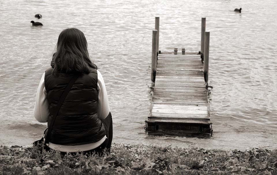 Person individually wait