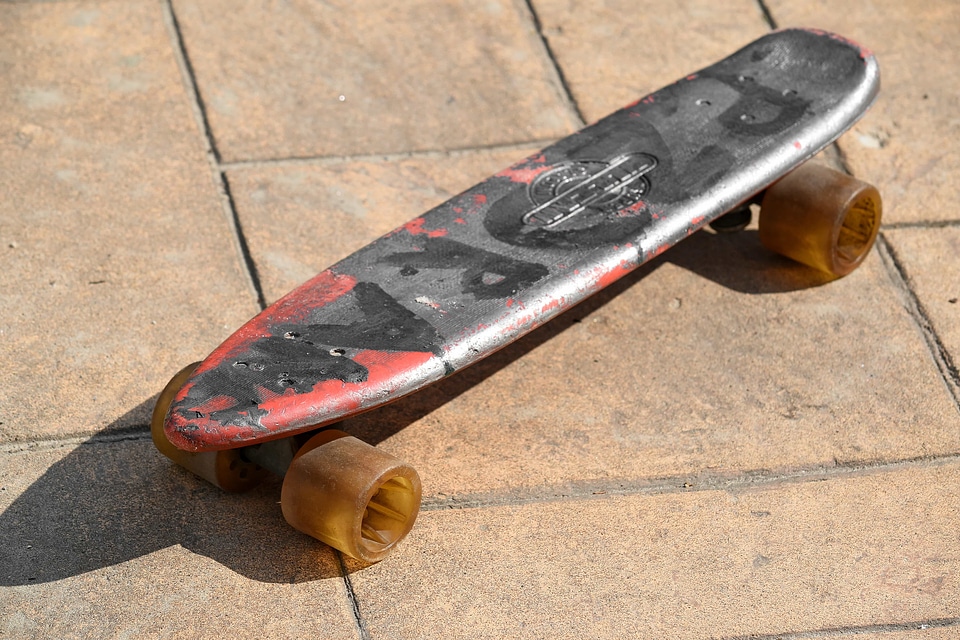 Skateboard board vehicle