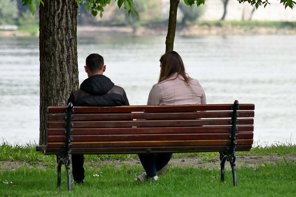 Bench boyfriend girlfriend photo