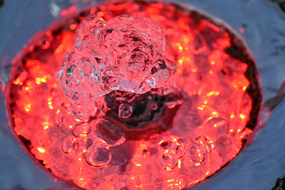 Fountain light liquid