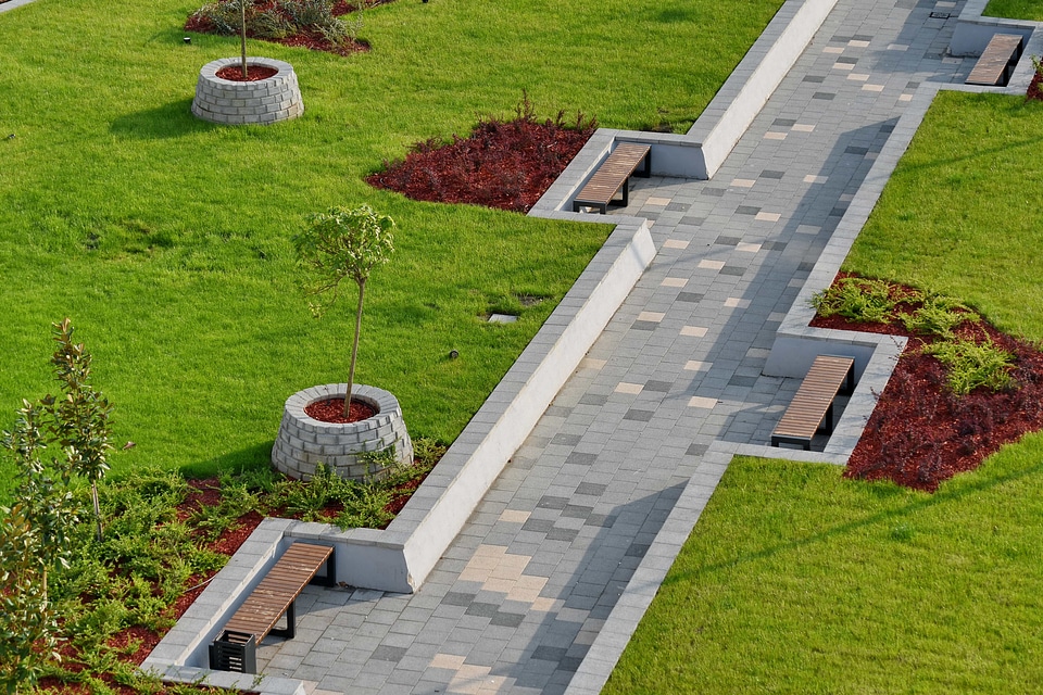 Architectural Style garden lawn