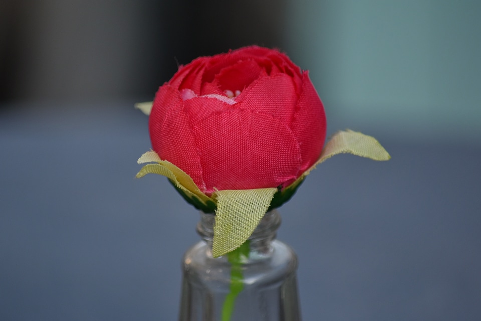 Decoration vase petal
